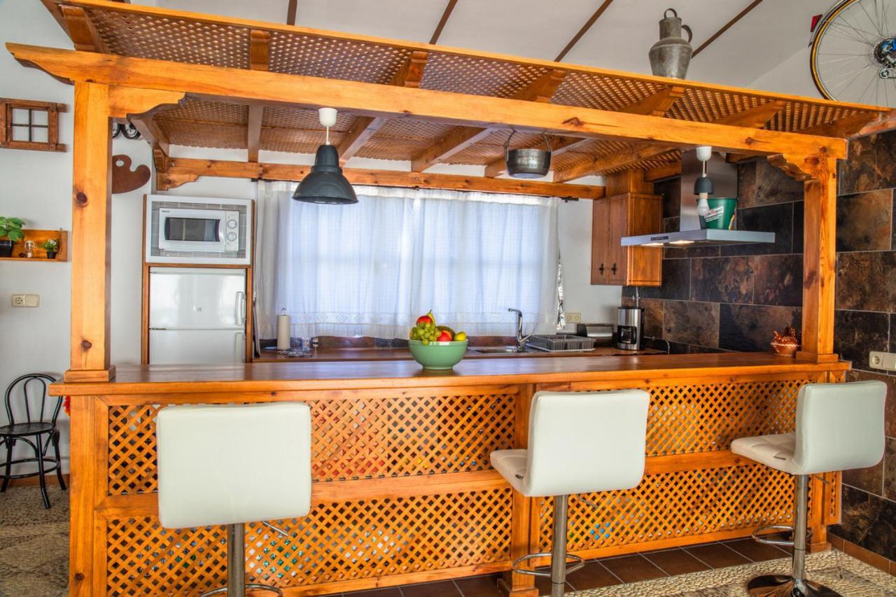 Apartamento Loft La Encina Torrejón el Rubio Esterno foto